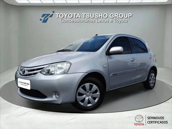 TOYOTA ETIOS 1.3 XS 16V FLEX 4P MANUAL TOYOTA ETIOS 1.3 XS 16V FLEX 4P MANUAL